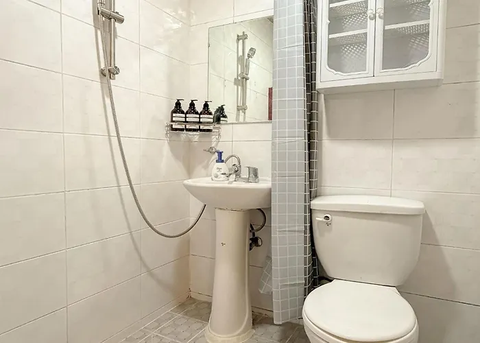 31hongdae Station Area, Yeonnam, Hongdae Street, 15 Minutes From Itaewon, Single Accommodation, Fully Furnished Apartment Seoul